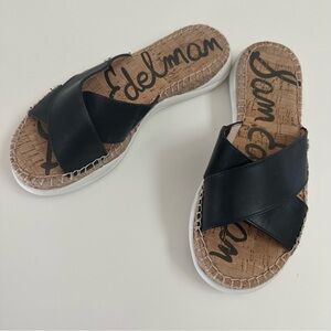 🖤Sam Edelman Black Cross-Strap Sandals